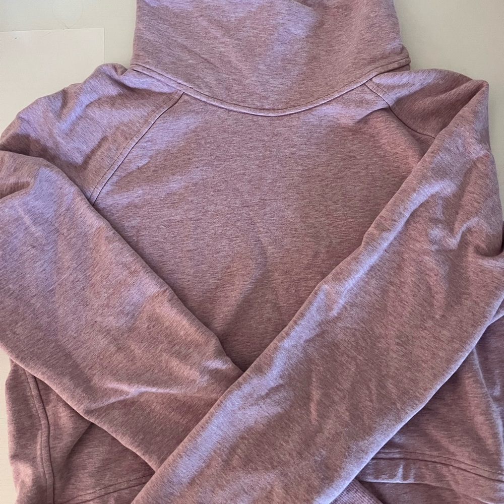 Lululemon Turtleneck Sweatshirt